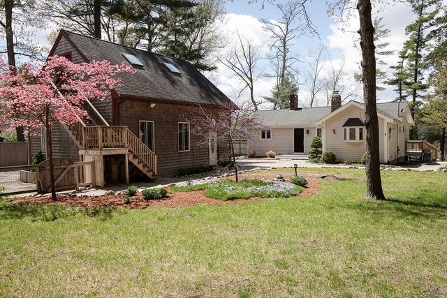 75 Crystal Lake Road, Halifax, MA 02338