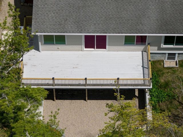 75 Crystal Lake Road, Halifax, MA 02338