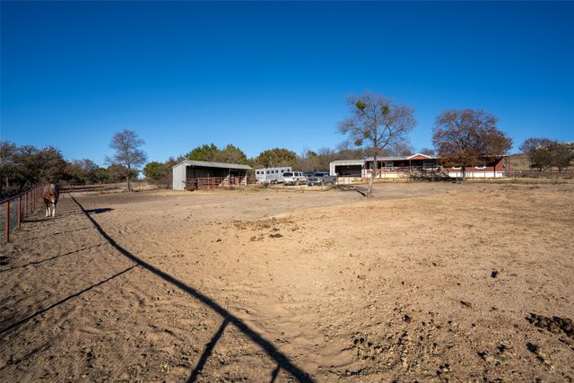 845 County Road 124, Stephenville, TX 76401