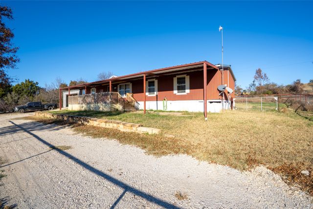 845 County Road 124, Stephenville, TX 76401