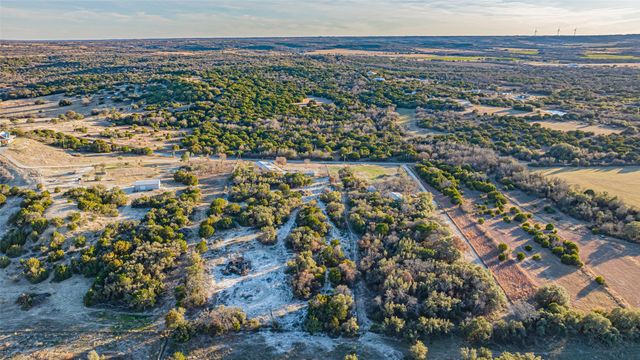 845 County Road 124, Stephenville, TX 76401