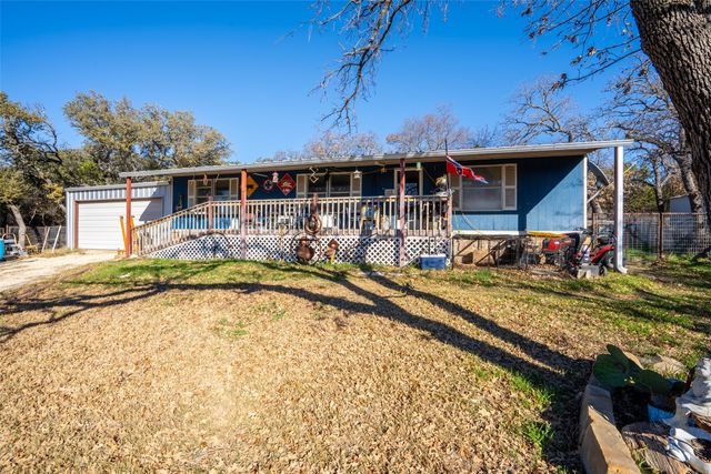 845 County Road 124, Stephenville, TX 76401