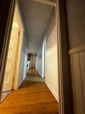 5 Sterling St 1, Worcester, MA 01610