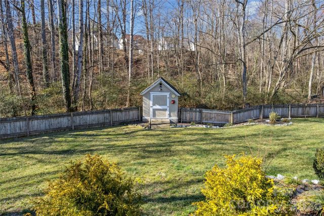 290 Sweet Martha Drive, Mooresville, NC 28115