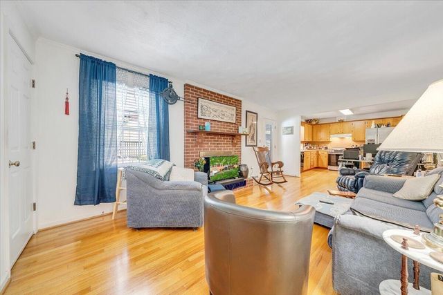 6737 Stonington RD, Roanoke, VA 24019