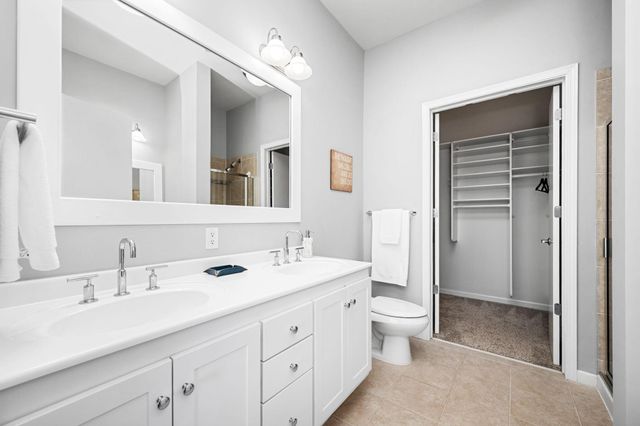 3707 Grand Way 412, Saint Louis Park, MN 55416