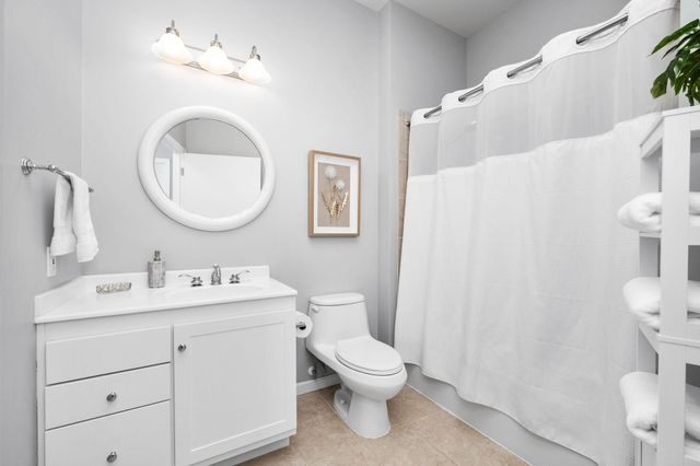 3707 Grand Way 412, Saint Louis Park, MN 55416