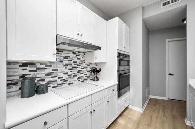 3707 Grand Way 412, Saint Louis Park, MN 55416