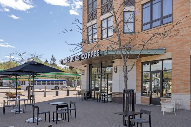 3707 Grand Way 412, Saint Louis Park, MN 55416