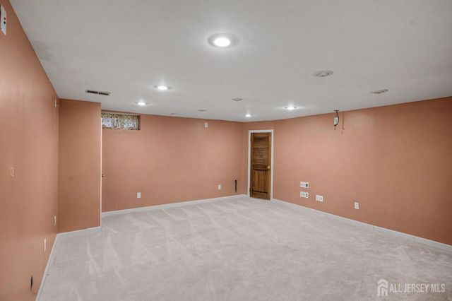 1901 Deerfield Drive, Edison, NJ 08820