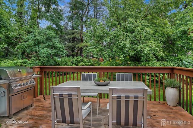 1901 Deerfield Drive, Edison, NJ 08820