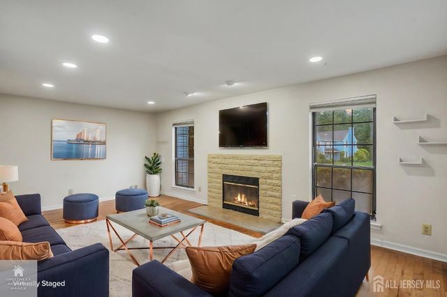 1901 Deerfield Drive, Edison, NJ 08820