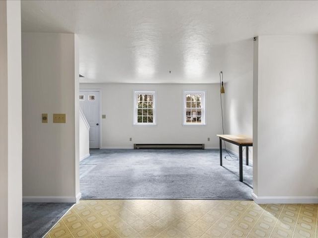 32 Willington Ave, Barnstable, MA 02648