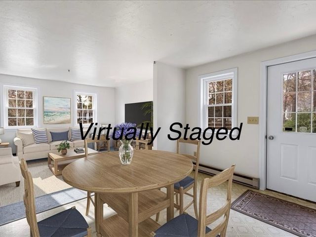 32 Willington Ave, Barnstable, MA 02648