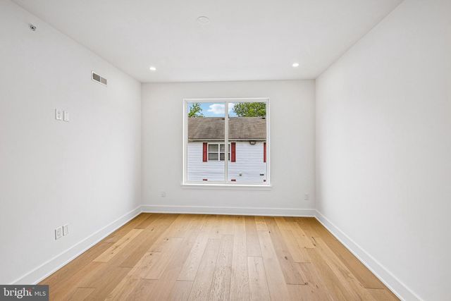 1311 S 32ND ST, Philadelphia, PA 19146