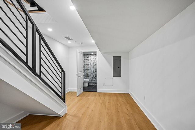 1311 S 32ND ST, Philadelphia, PA 19146