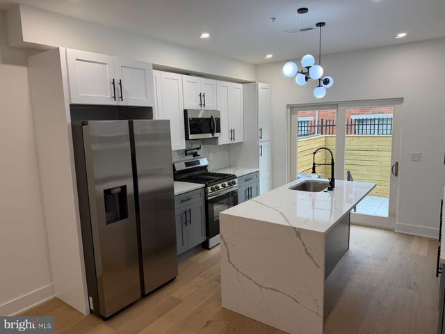 1311 S 32ND ST, Philadelphia, PA 19146