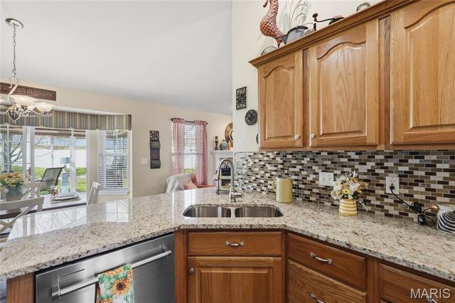 9727 Round Table Court, Hillsboro, MO 63050