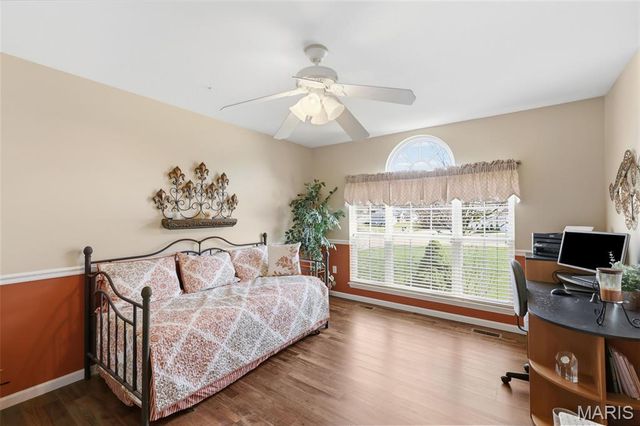 9727 Round Table Court, Hillsboro, MO 63050