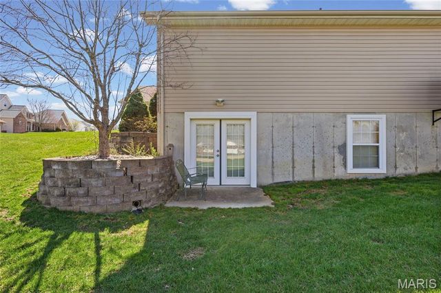 9727 Round Table Court, Hillsboro, MO 63050