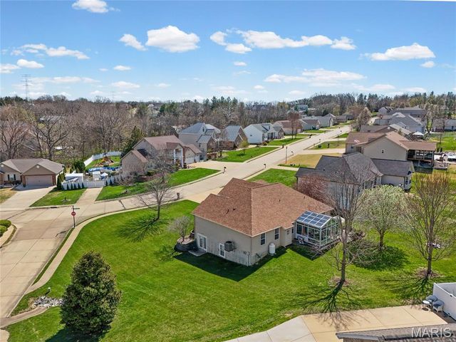 9727 Round Table Court, Hillsboro, MO 63050