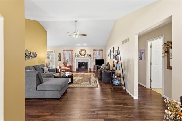 9727 Round Table Court, Hillsboro, MO 63050