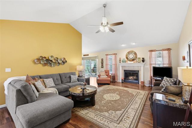 9727 Round Table Court, Hillsboro, MO 63050