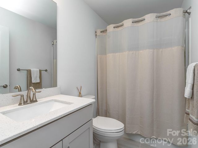 13110 Petrel Place, Charlotte, NC 28278