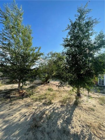 17244 Newmont Ave, Lancaster, CA 93535