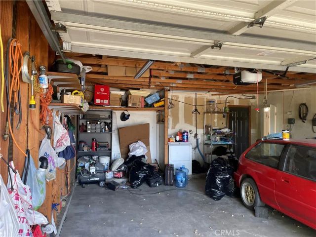 17244 Newmont Ave, Lancaster, CA 93535