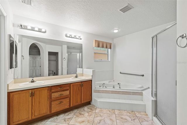 36649 SUNDANCE DRIVE, Grand Island, FL 32735