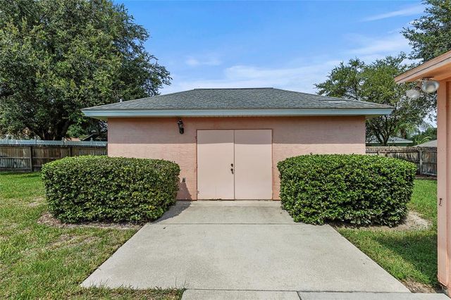 36649 SUNDANCE DRIVE, Grand Island, FL 32735