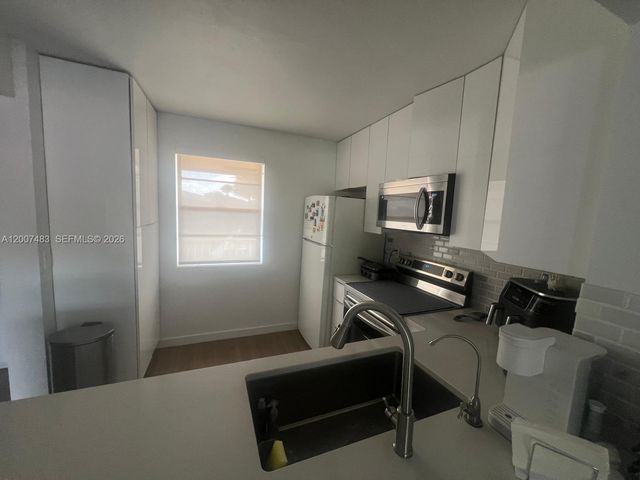 2369 NW 89th Dr 511, Coral Springs, FL 33065