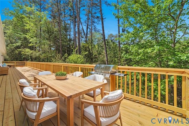 16210 Laurel Brook Ln, Montpelier, VA 23192