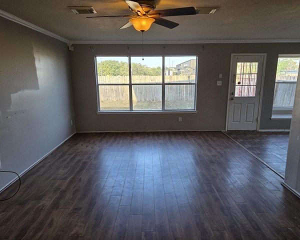 16326 Bantam Ridge Court, Houston, TX 77053