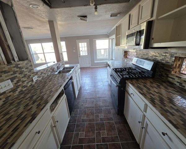 16326 Bantam Ridge Court, Houston, TX 77053