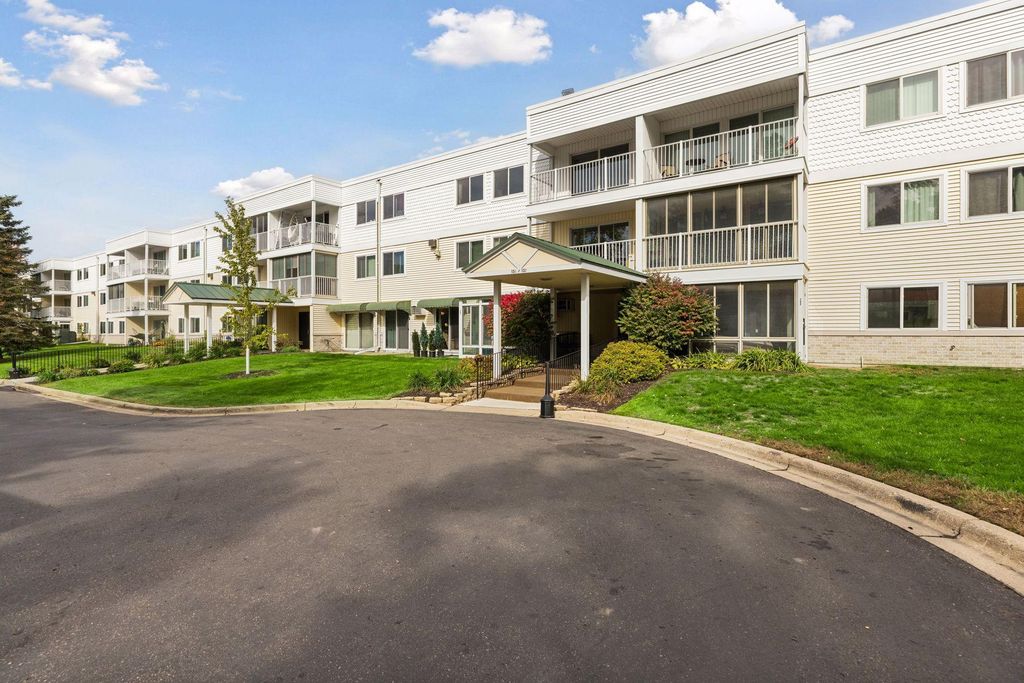 130 Demont Avenue E 144, Little Canada, MN 55117 — exterior