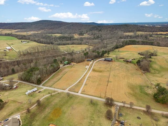 660 Laurelburg Rd, Rock Island, TN 38581