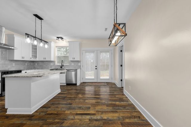 660 Laurelburg Rd, Rock Island, TN 38581