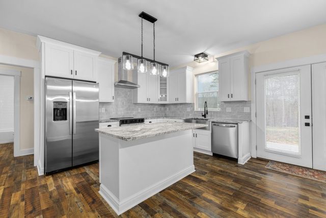 660 Laurelburg Rd, Rock Island, TN 38581