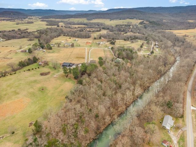 660 Laurelburg Rd, Rock Island, TN 38581