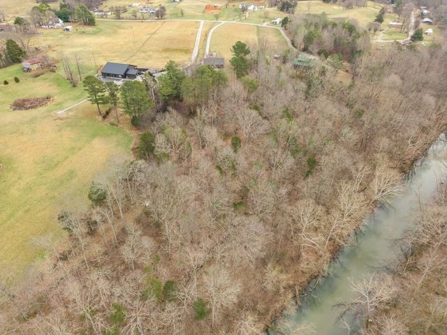 660 Laurelburg Rd, Rock Island, TN 38581