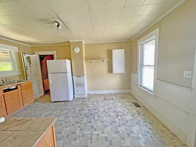 909 Washington Street, Stewartstown, NH 03576