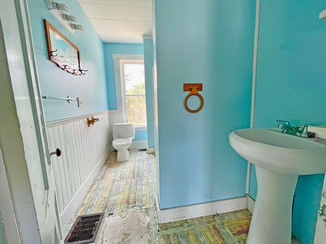 909 Washington Street, Stewartstown, NH 03576