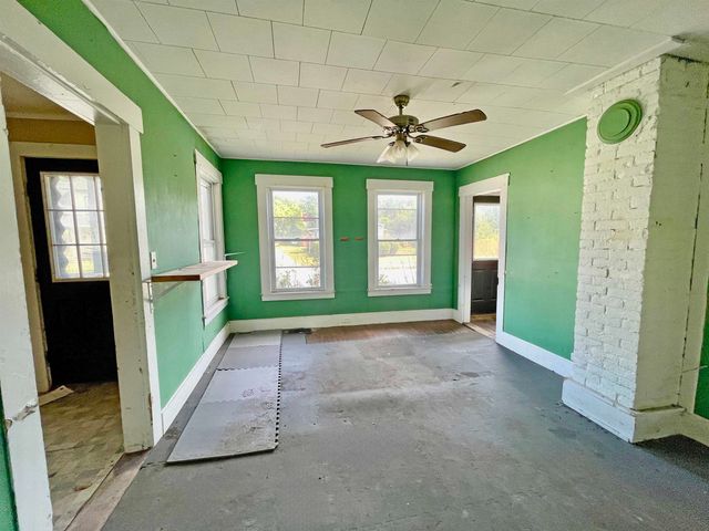 909 Washington Street, Stewartstown, NH 03576