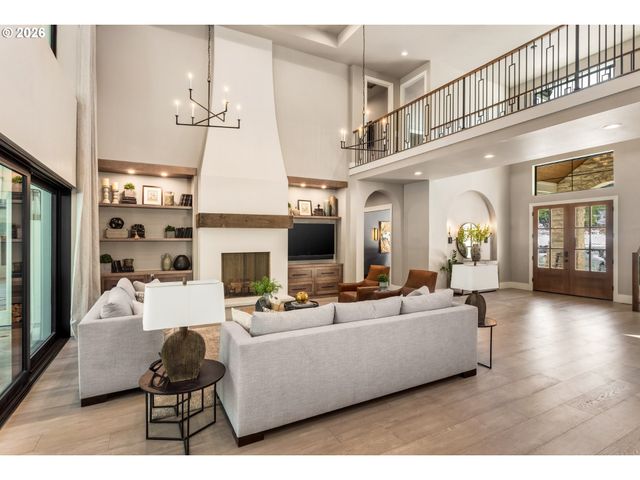 12510 Se MT SCOTT Blvd, Happy Valley, OR 97086