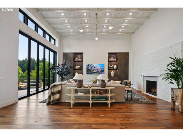 12510 Se MT SCOTT Blvd, Happy Valley, OR 97086