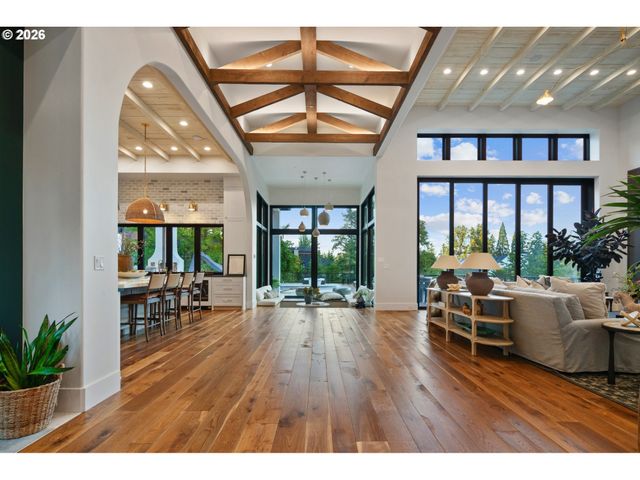 12510 Se MT SCOTT Blvd, Happy Valley, OR 97086