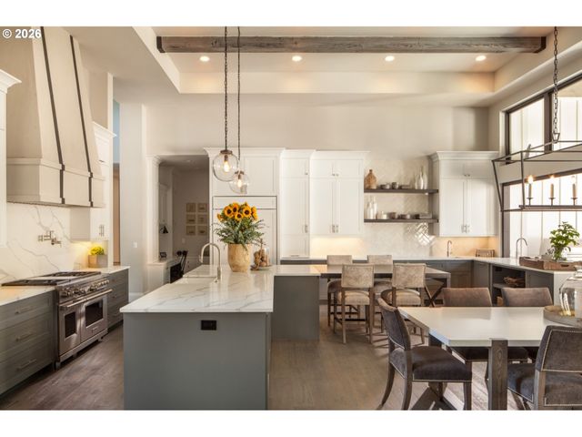 12510 Se MT SCOTT Blvd, Happy Valley, OR 97086