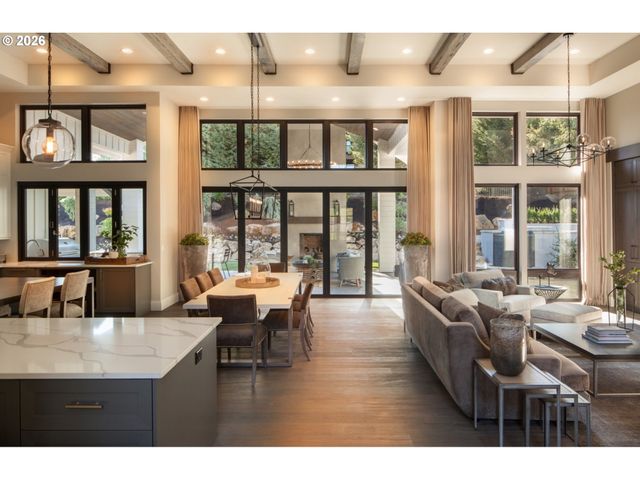 12510 Se MT SCOTT Blvd, Happy Valley, OR 97086